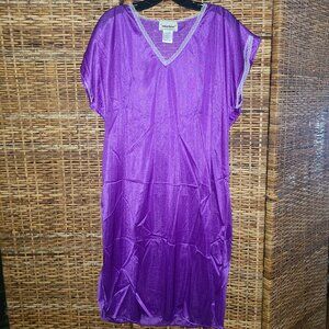 NWT VTG Anthony Richards Purple Nightgown Nightshirt Nylon W/ Lace Trim 1X